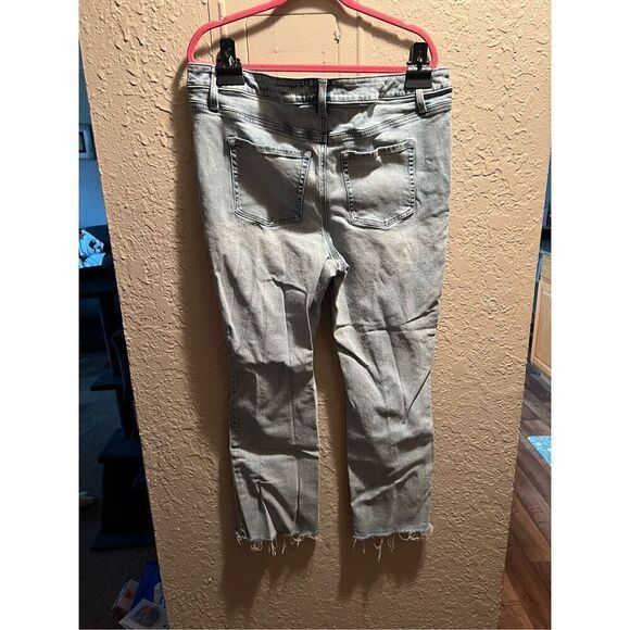 m Jeans By Maurices Light Colored Mid-Rise Kick Boot Ankle Jeans Woman’s Size 16 - Picture 8 of 15